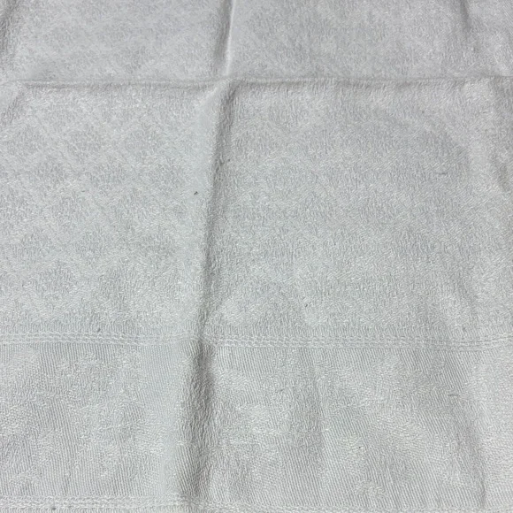 Williams Sonoma white textured linen cotton square napkin linens table setting - Picture 2 of 3